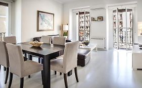 Atocha Lux, By Presidence Rentals