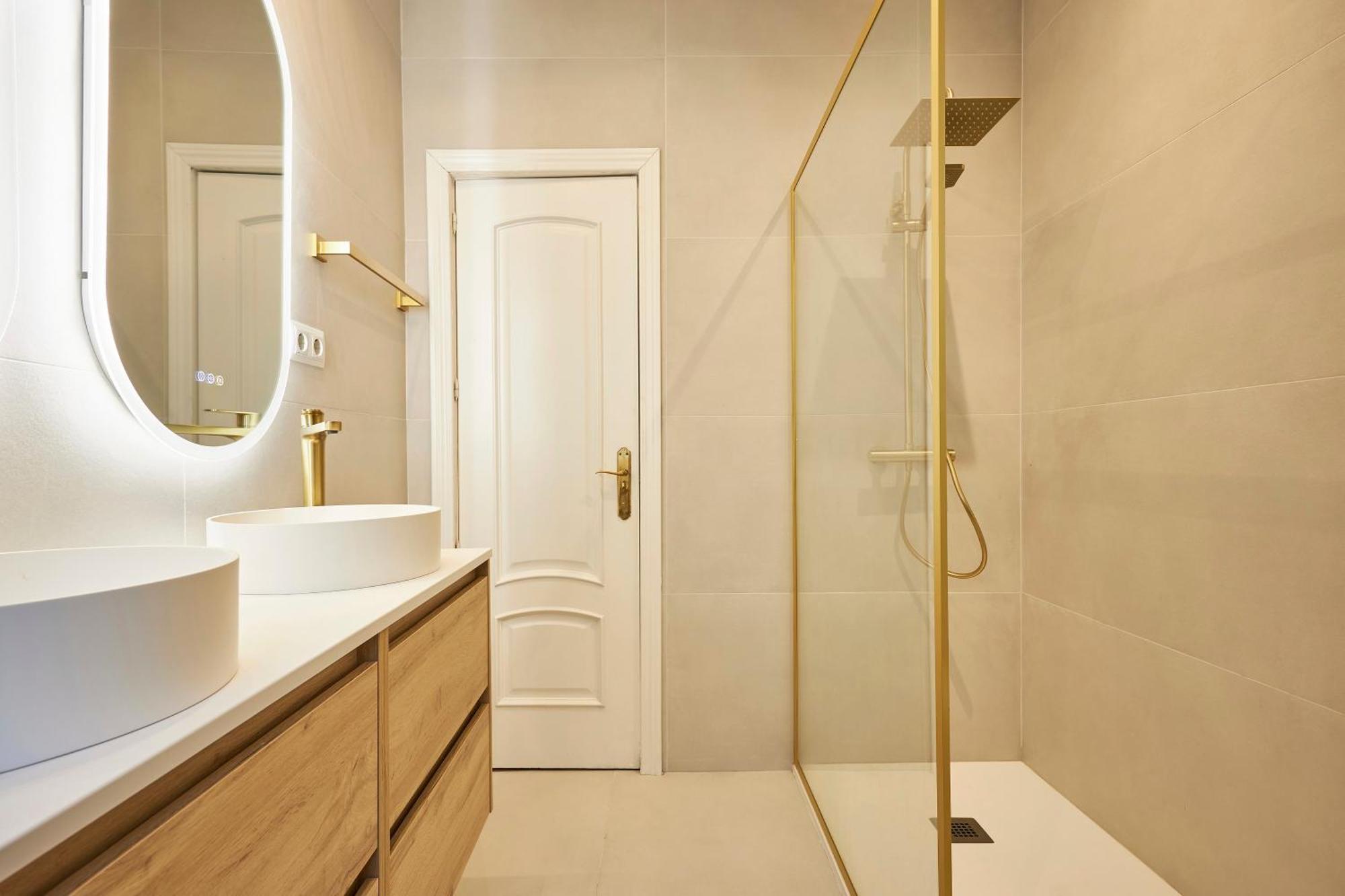 Atocha Lux, By Presidence Rentals Madrid Esterno foto